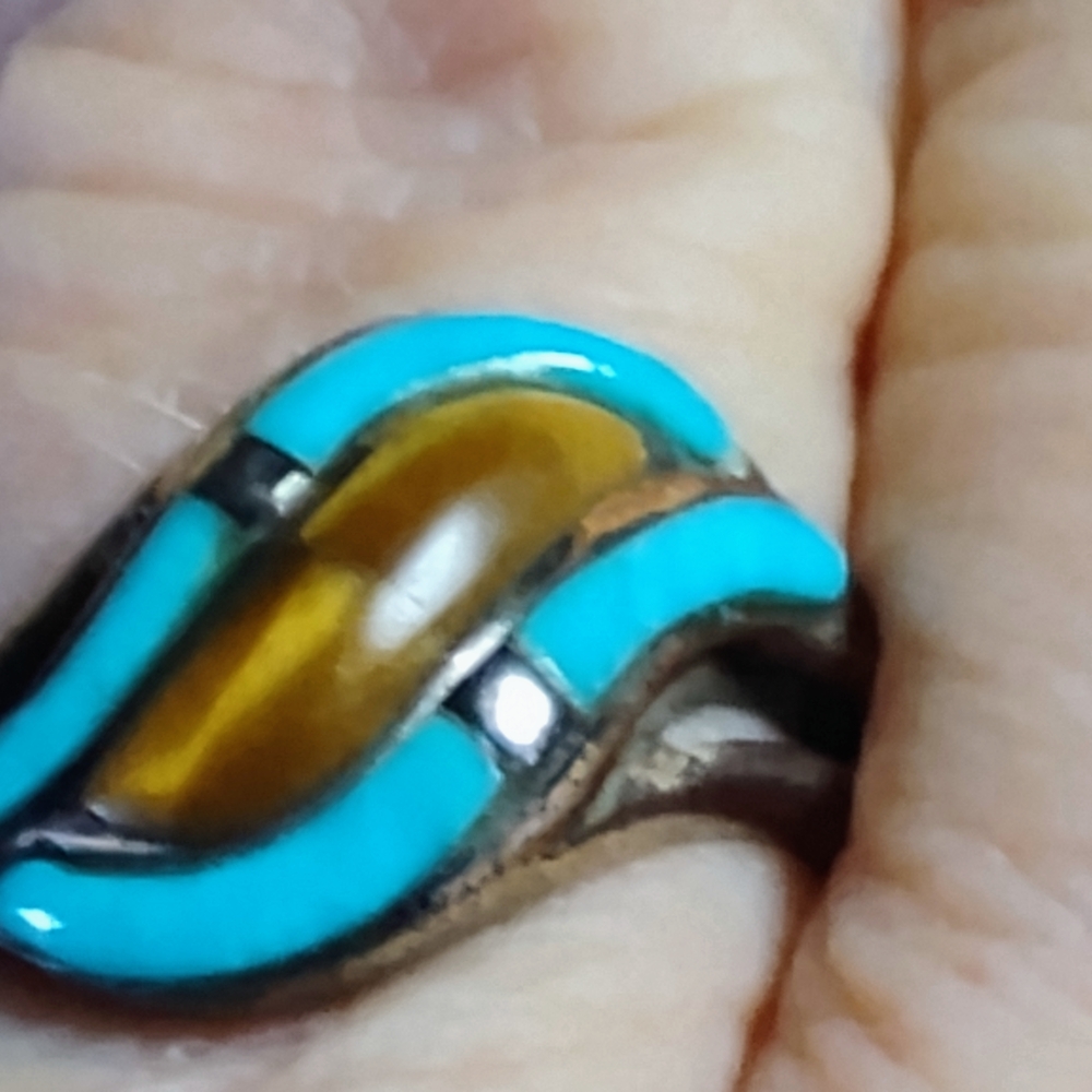 NWT- INLAY KINGMAN TURQUOISE AND TIGER'S EYE, UNISEX, STERLING RING. SIZE-10